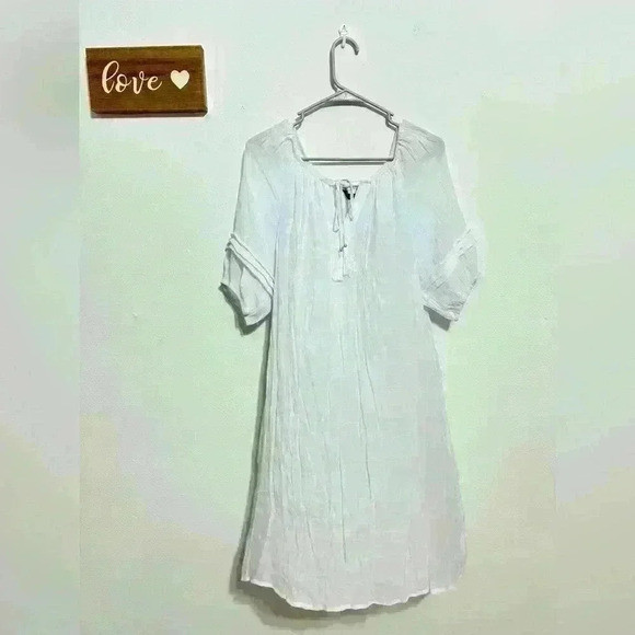 Solid White Dress - Picture 1 of 6